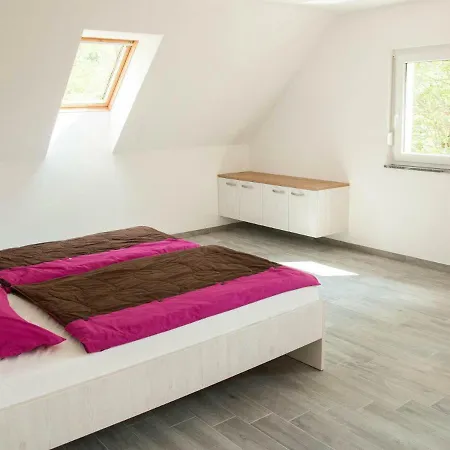 And Natasa 1 Apartment