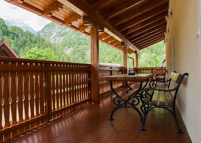 And Natasa 1 Apartman Trenta